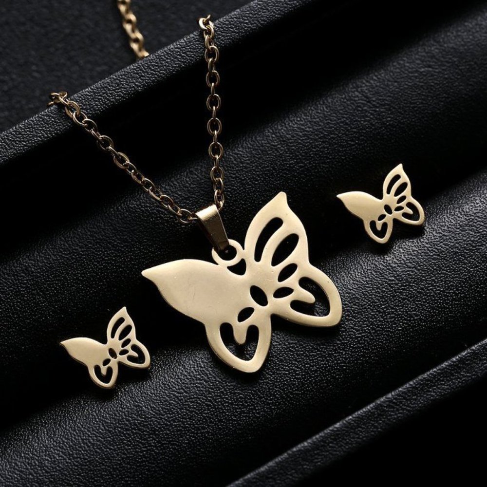 NEW Gold Butterfly Necklace Earrings Set - Picture 3 of 6